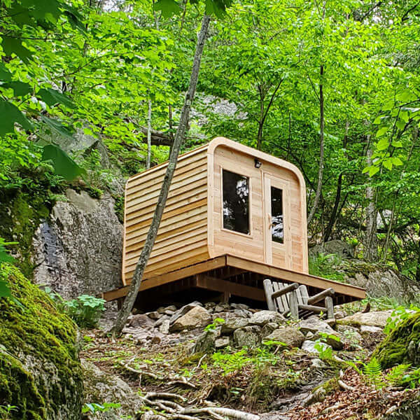 Dundalk Leisurecraft Canadian Timber 2-4 Person Luna Outdoor Traditional Cube Sauna | CTC22LU