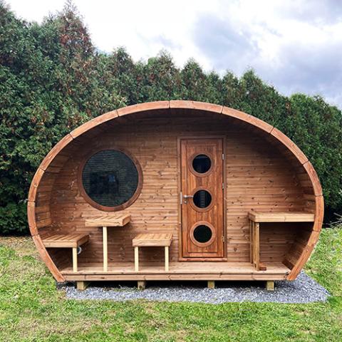 SaunaLife 8 Person Outdoor Traditional Barrel Sauna with Changeroom  | G11