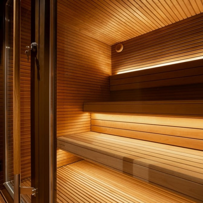 Auroom Arti 5-Person Outdoor Traditional Sauna