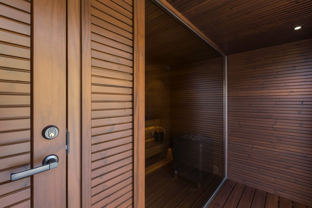 Auroom Natura 5-Person Outdoor Traditional Sauna with Changeroom