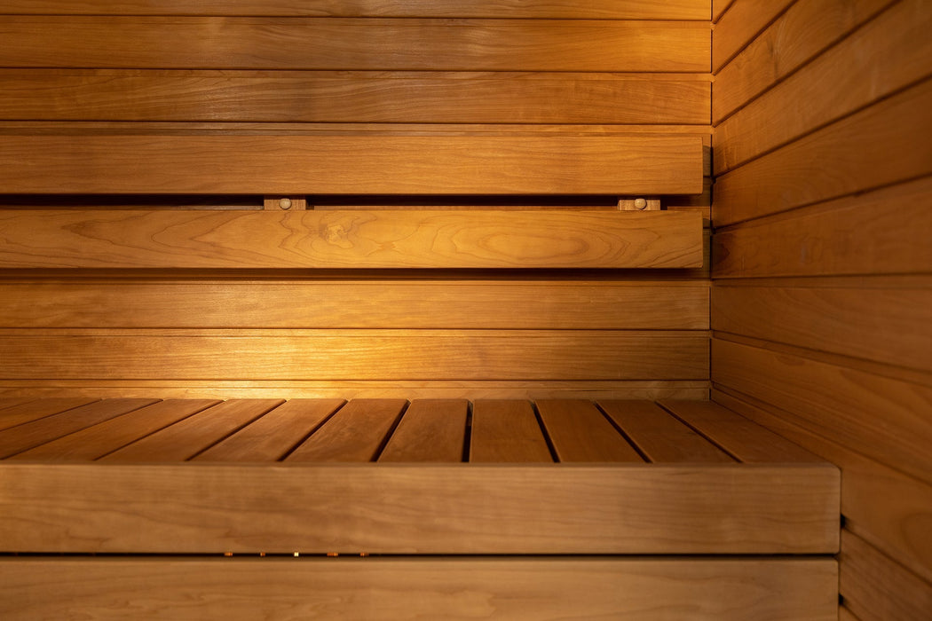 Auroom Cala Wood 2-Person Traditional Indoor Sauna
